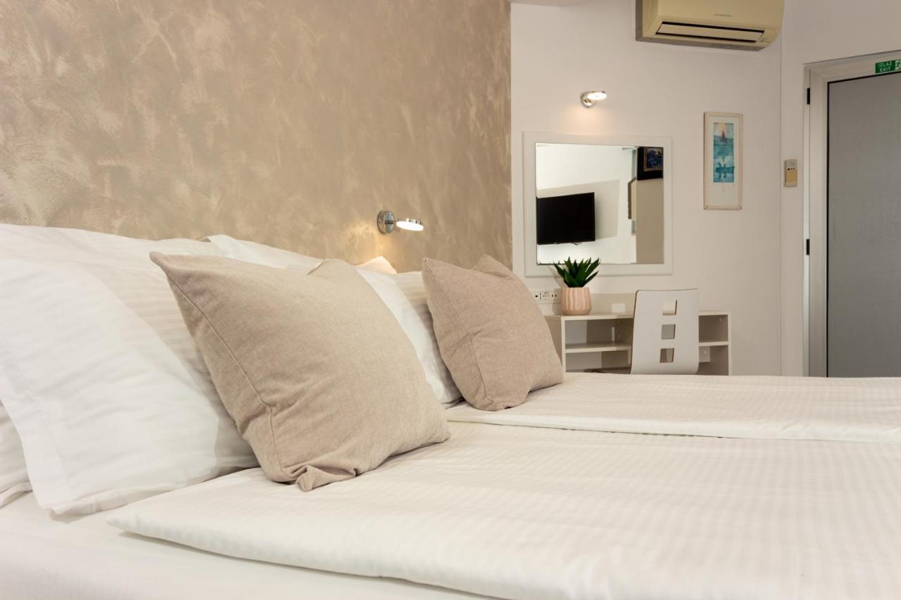 Apartments Lovret Flowers Сплит Екстериор снимка