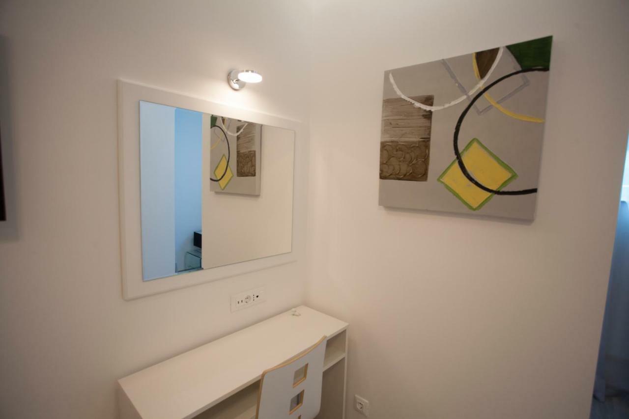 Apartments Lovret Flowers Сплит Екстериор снимка